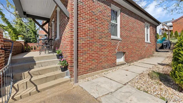 $260,000 | 125 West 2nd Street, Hermann, MO 65041