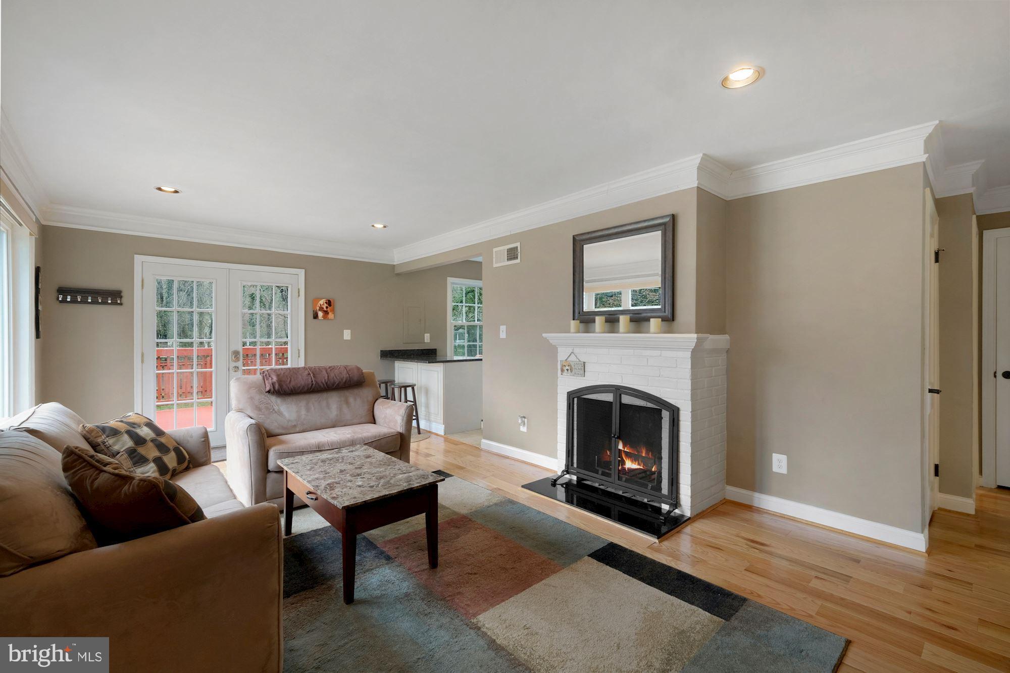 3111 Cofer Road Falls Church, VA 22042 - Photo 3 of 28 Gallery Image 3