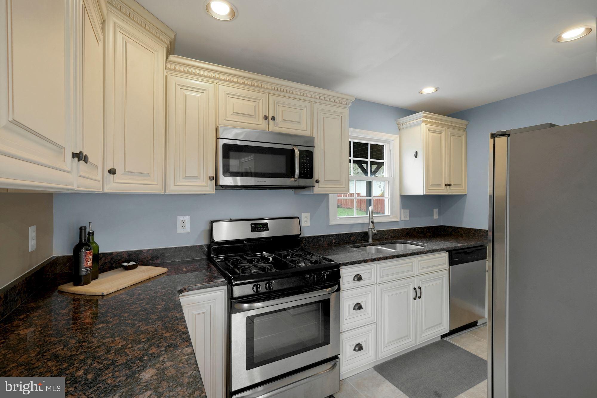 3111 Cofer Road Falls Church, VA 22042 - Photo 5 of 28 Gallery Image 5