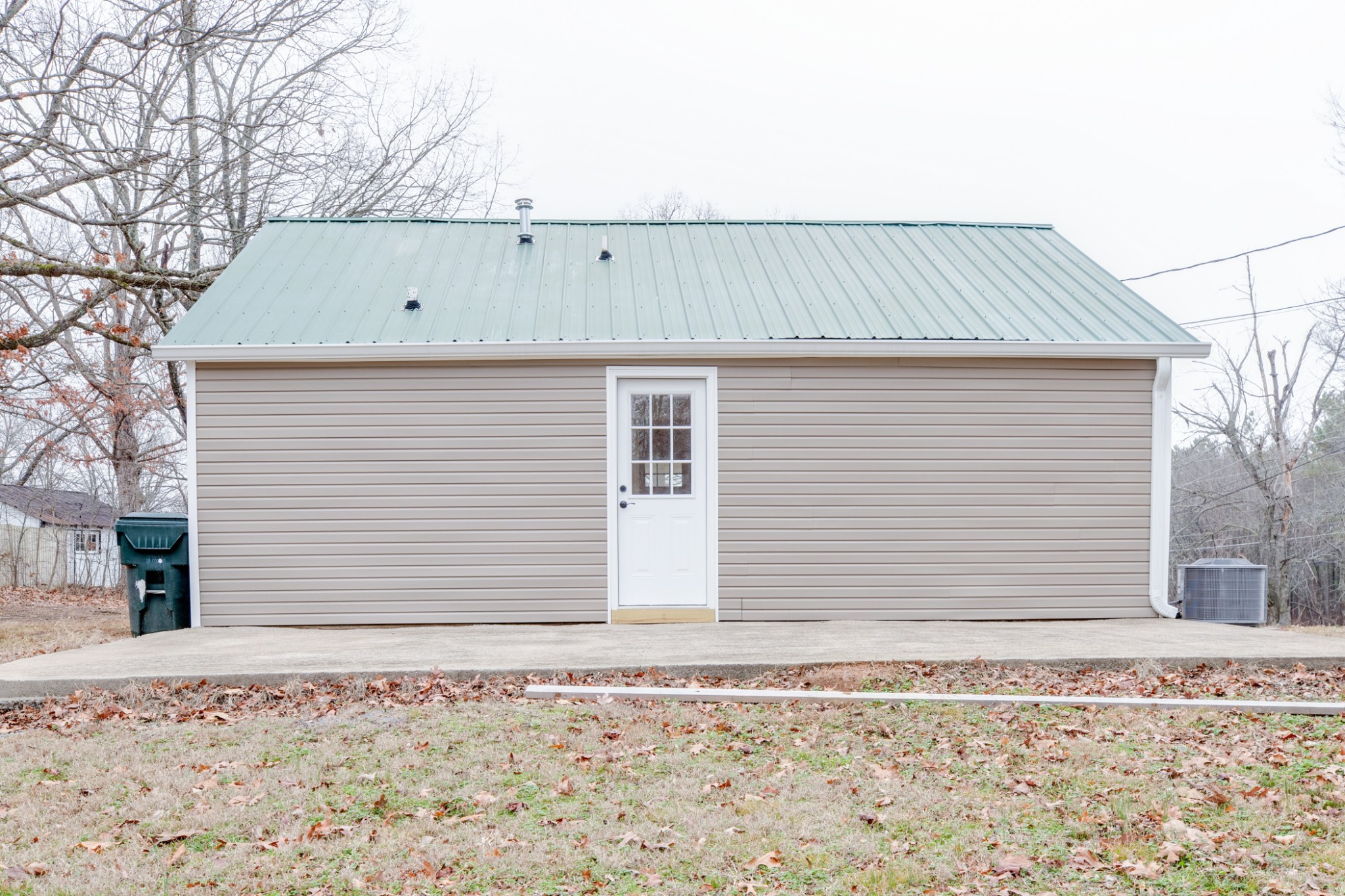 324 Cowan Road Dickson, TN 37055 - Photo 17 of 18 a view of a backyard