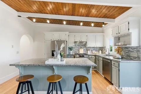 $1,295,000 | 131 Brussels Street, San Francisco, CA 94134