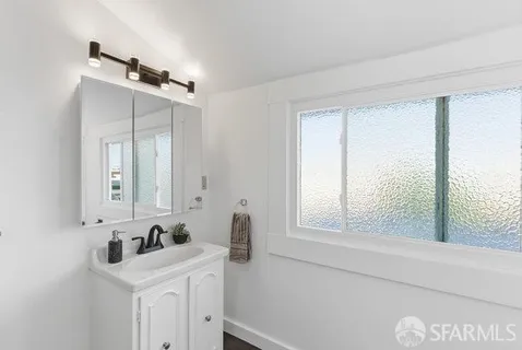 $1,295,000 | 131 Brussels Street, San Francisco, CA 94134