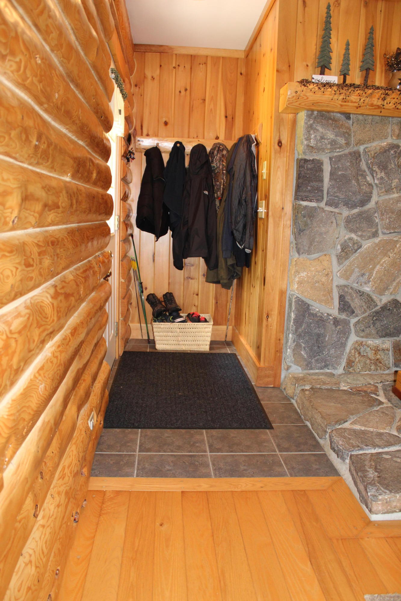 1038 Union Hill Road Stow, ME 04037 - Photo 3 of 20 Entry