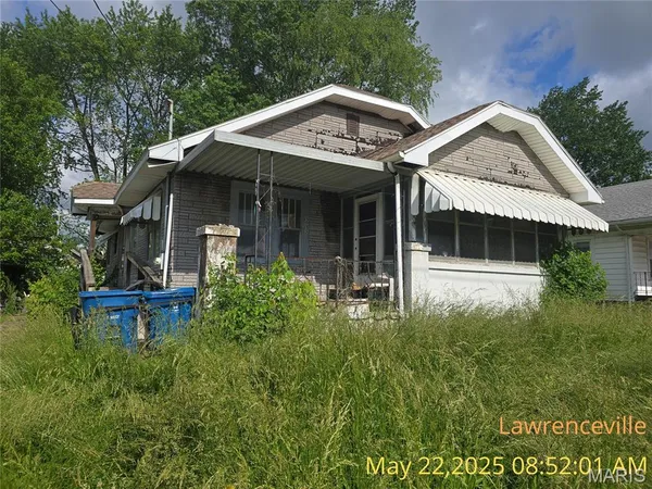 $15,000 | 1015 15th Street, Lawrenceville, IL 62439