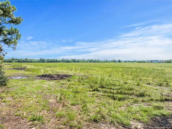 $358,300 | Miller Ln Lake, Lake Charles, LA 70605