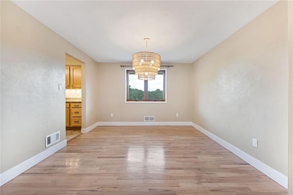 252 Shafer Road Coraopolis, PA 15108 - Photo 14 of 36 Gallery Image 14
