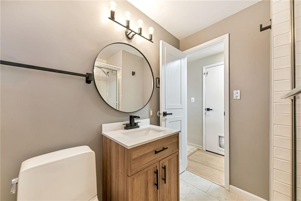 252 Shafer Road Coraopolis, PA 15108 - Photo 28 of 36 Gallery Image 28