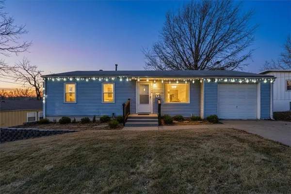 $196,500 | 9220 McKinley Street, Kansas City, MO 64138