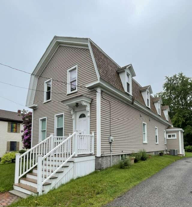131 Beach Street Saco, ME 04072 - Photo 2 of 37 Cotsis.2