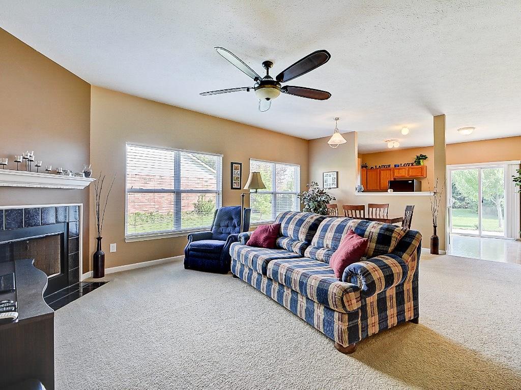 13377 Kimberlite Drive Fishers, IN 46038 - Photo 11 of 24