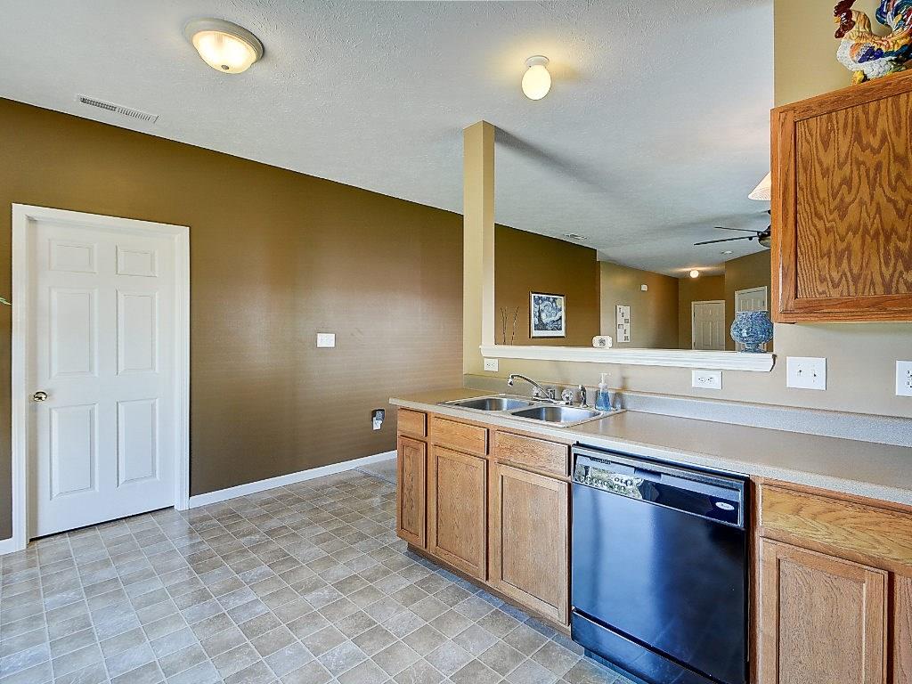 13377 Kimberlite Drive Fishers, IN 46038 - Photo 5 of 24