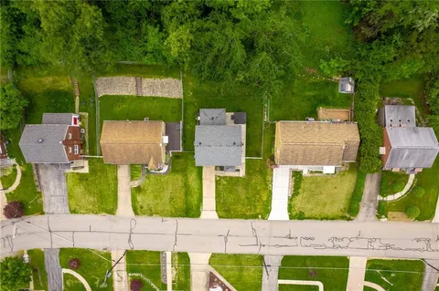 $215,000 | 1431 Overdale Drive, Homestead, PA 15120