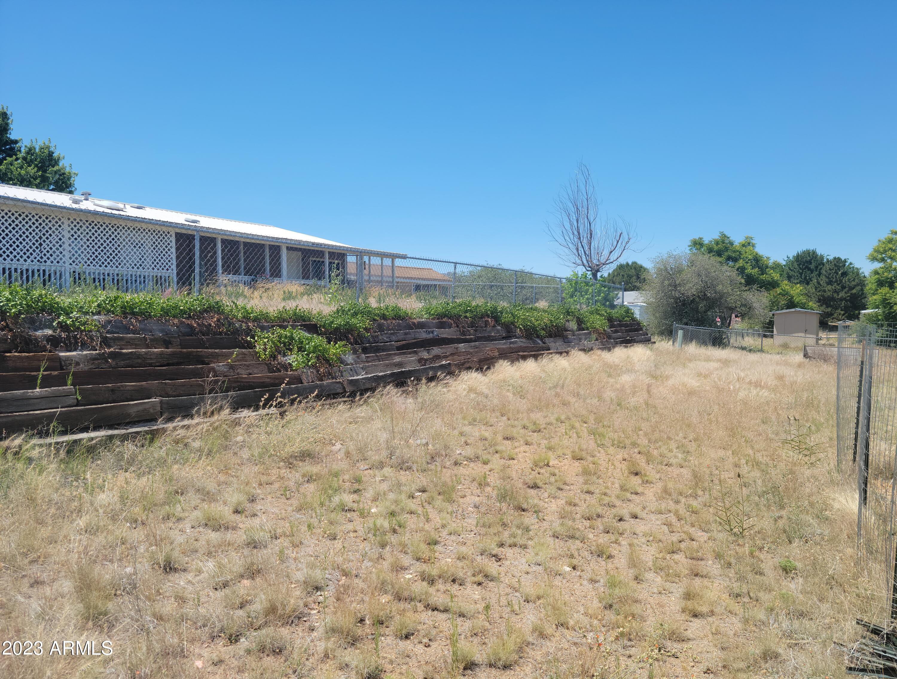 18388 Weaver Mountain Road Peeples Valley, AZ 86332 - Photo 18 of 24 backyard 1