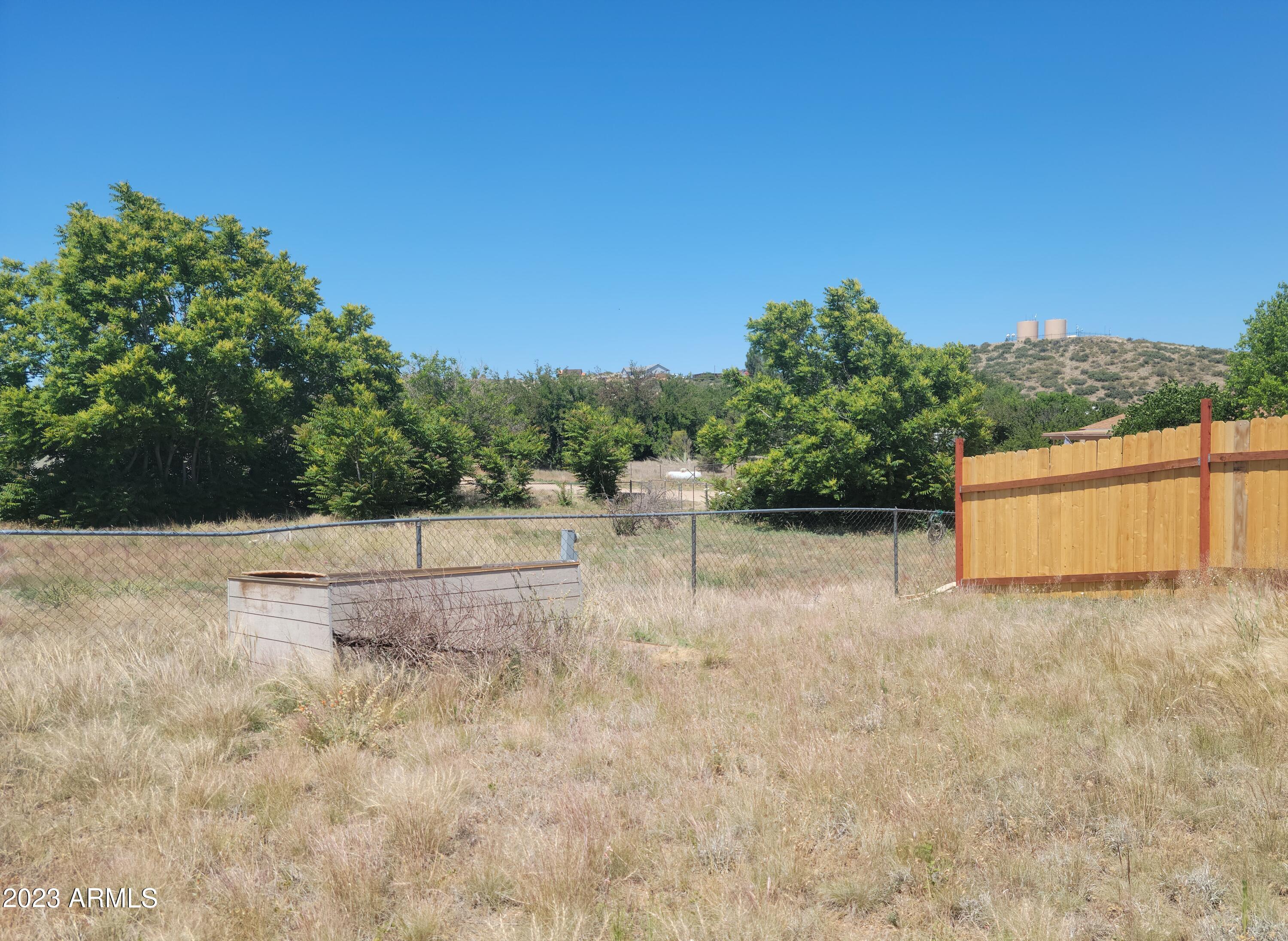 18388 Weaver Mountain Road Peeples Valley, AZ 86332 - Photo 21 of 24 backyard 4