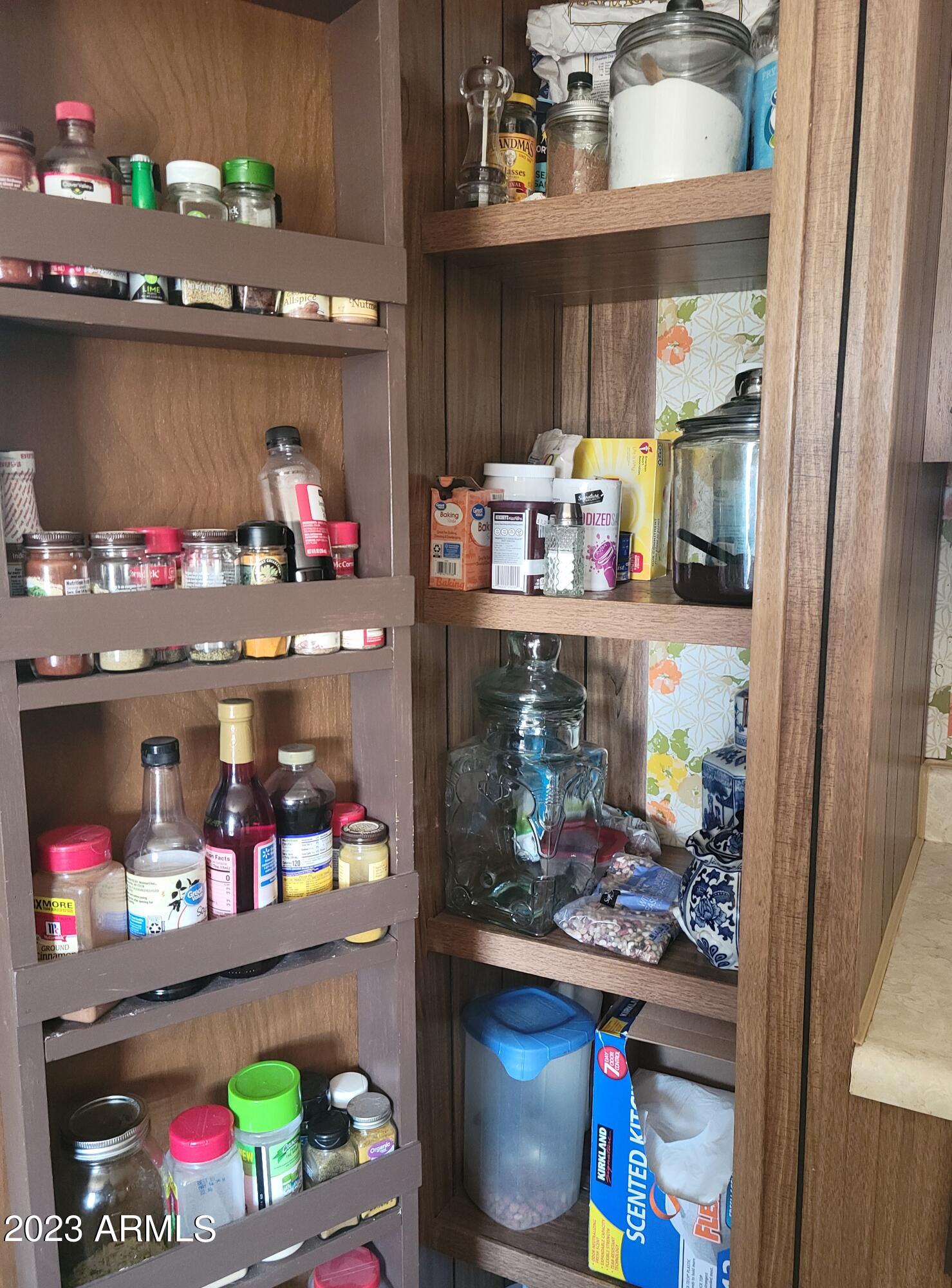 18388 Weaver Mountain Road Peeples Valley, AZ 86332 - Photo 10 of 24 pantry