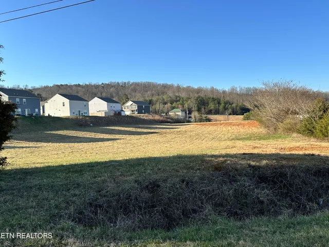 $399,900 | 5-r-2 Milldale Road, Dandridge, TN 37725