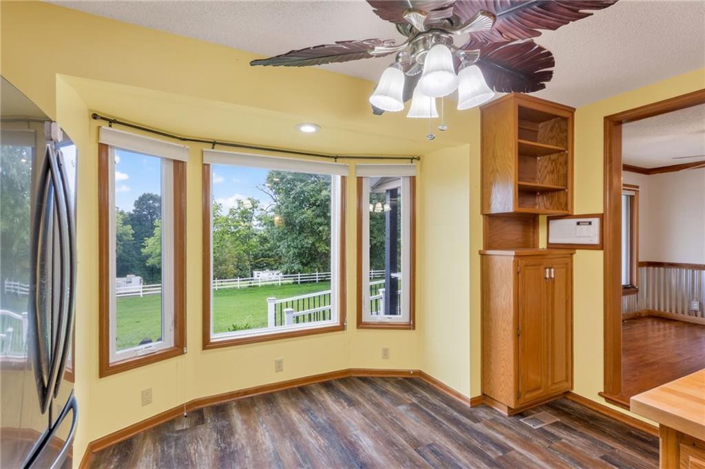 6513 Southeast Ryan Road Blue Springs, MO 64014 - Photo 12 of 83