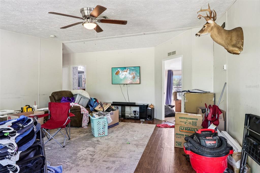 14070 John Williams Road Sanderson, FL 32087 - Photo 6 of 36 Gallery Image 6