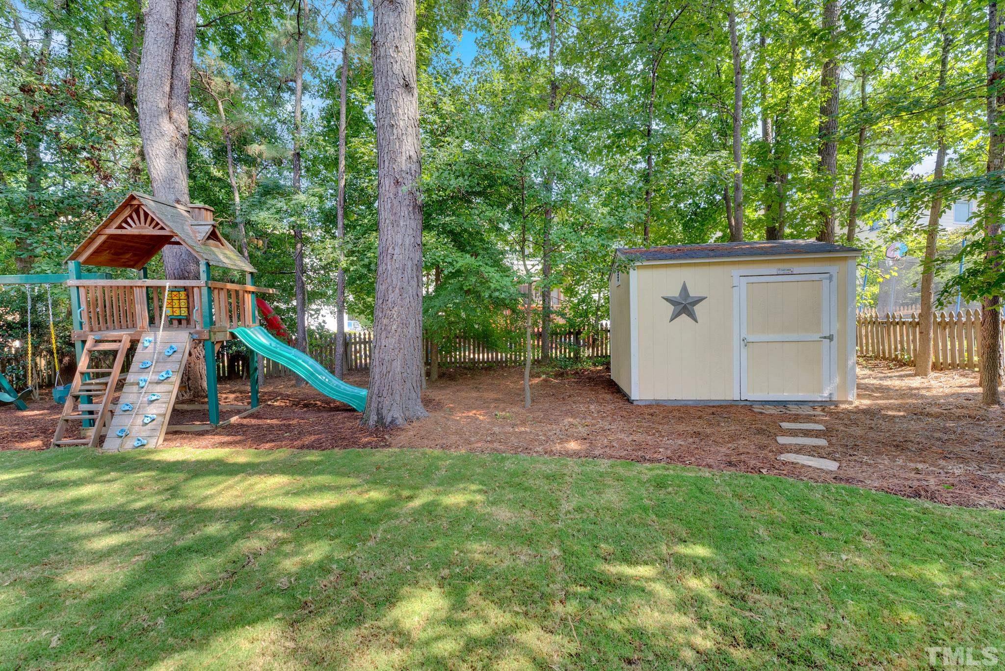 1007 Scotts Ridge Trail Apex, NC 27502 - Photo 4 of 34 Gallery Image 4
