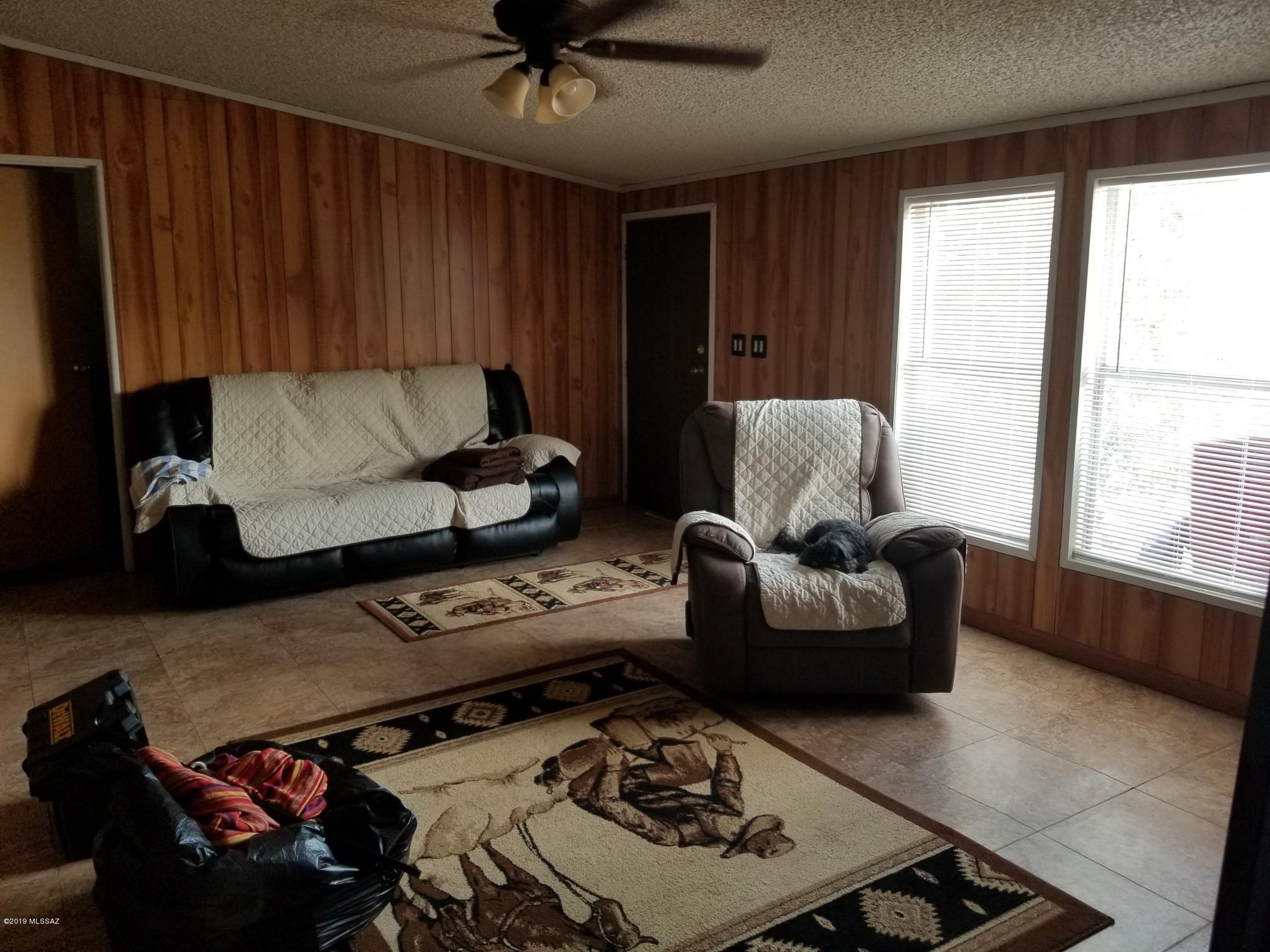 3530 West Hermans Road Tucson, AZ 85746 - Photo 3 of 27