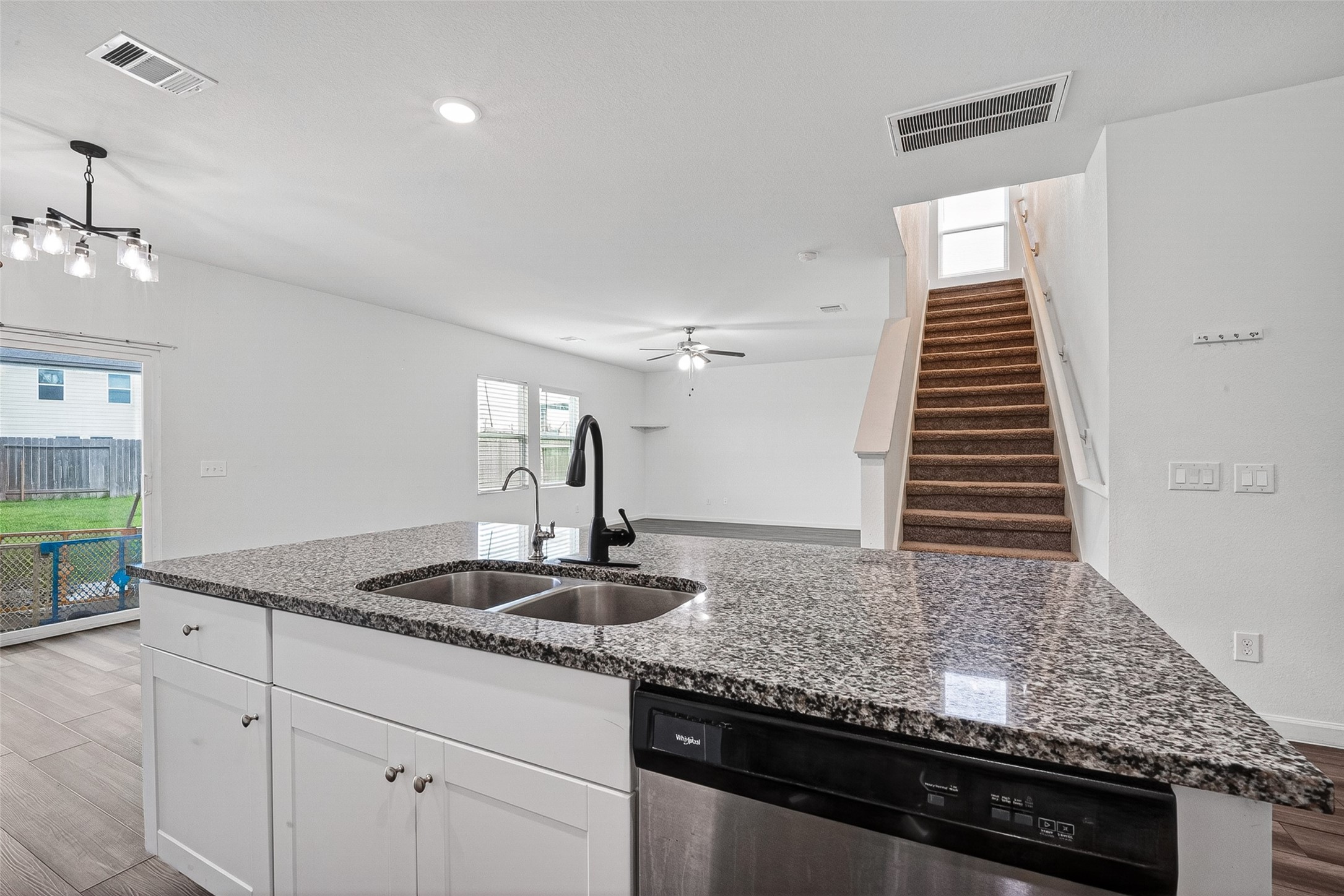 7518 Evitale Way Houston, TX 77049 - Photo 16 of 50