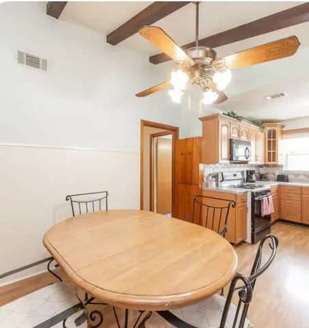 $1,800 | 5542 Turtle Creek Road, Houston, TX 77017