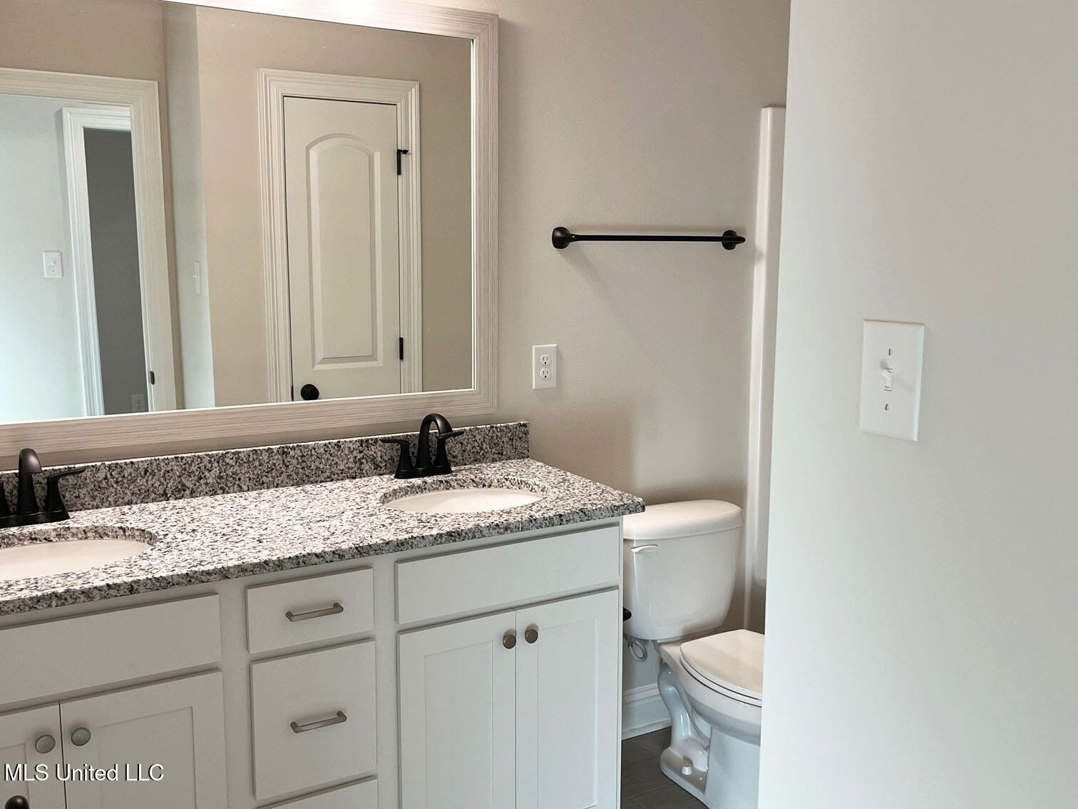 12181 Walker Road Ocean Springs, MS 39564 - Photo 21 of 26 Picture19 copy