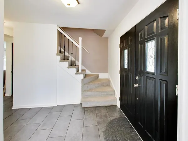 $599,900 | 5S671 Buttonwood Court, Naperville, IL 60540
