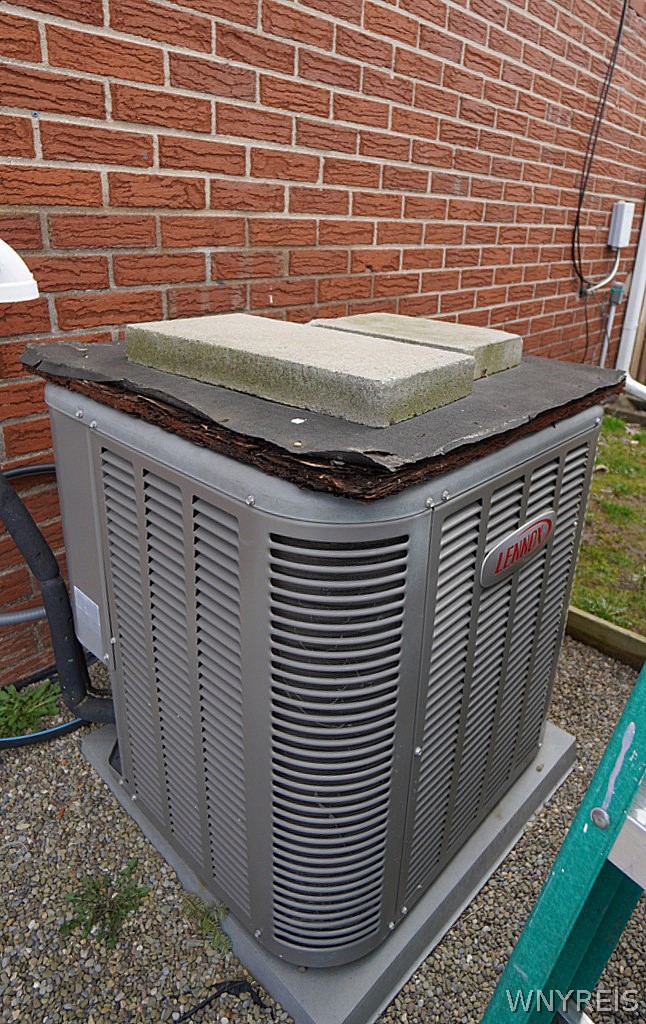 90 Brinker Road Lackawanna, NY 14218 - Photo 25 of 31