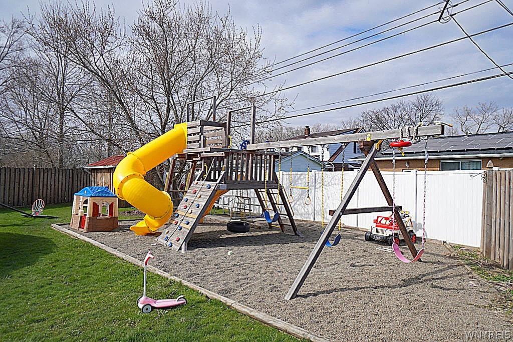 90 Brinker Road Lackawanna, NY 14218 - Photo 27 of 31