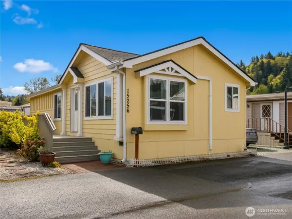 $148,000 | 15256 Pine Drive, Renton, WA 98058