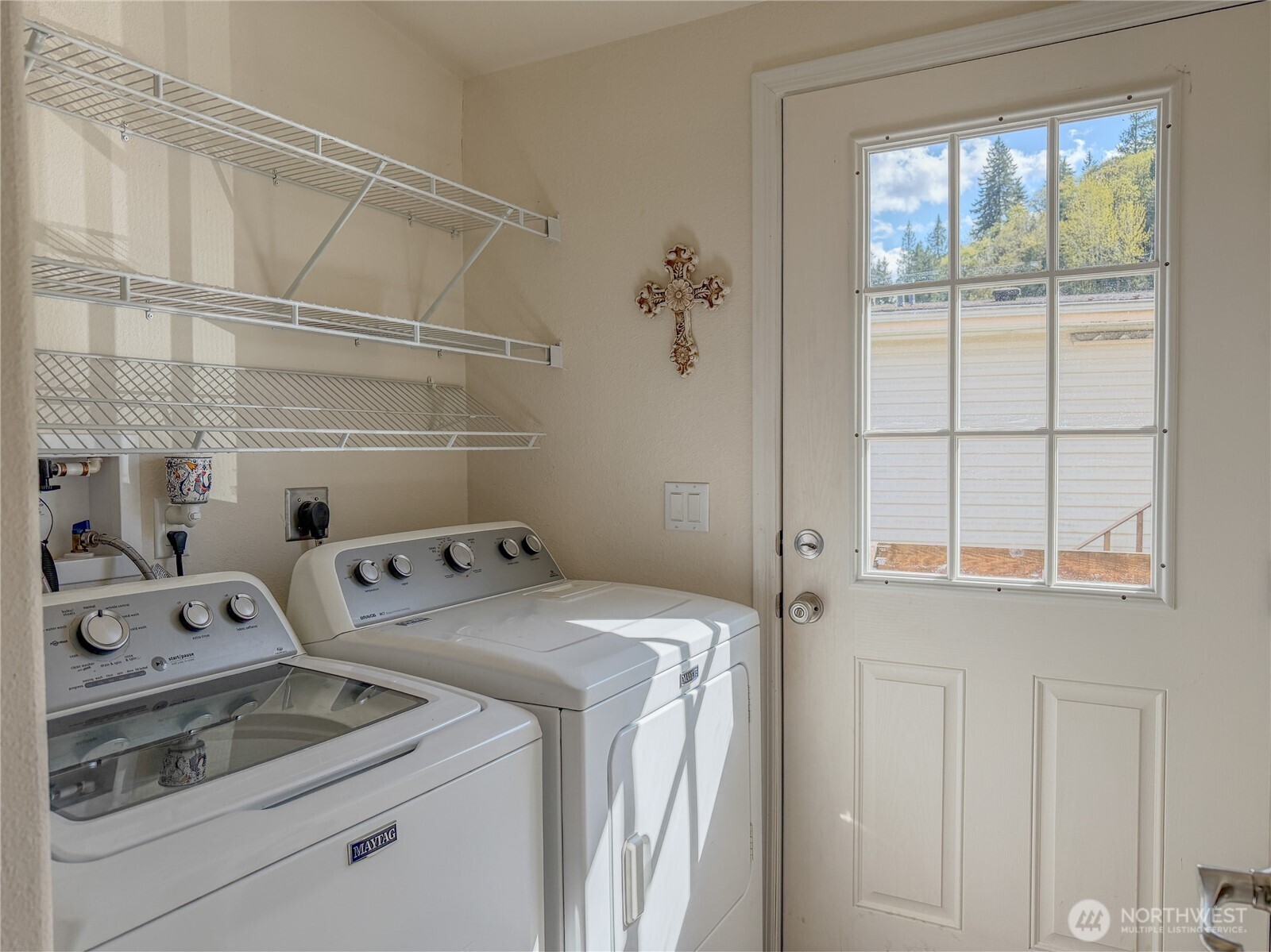 15256 Pine Drive Renton, WA 98058 - Photo 10 of 12