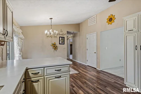 $159,900 | 217 West Mechanic Street, Ashland, IL 62612