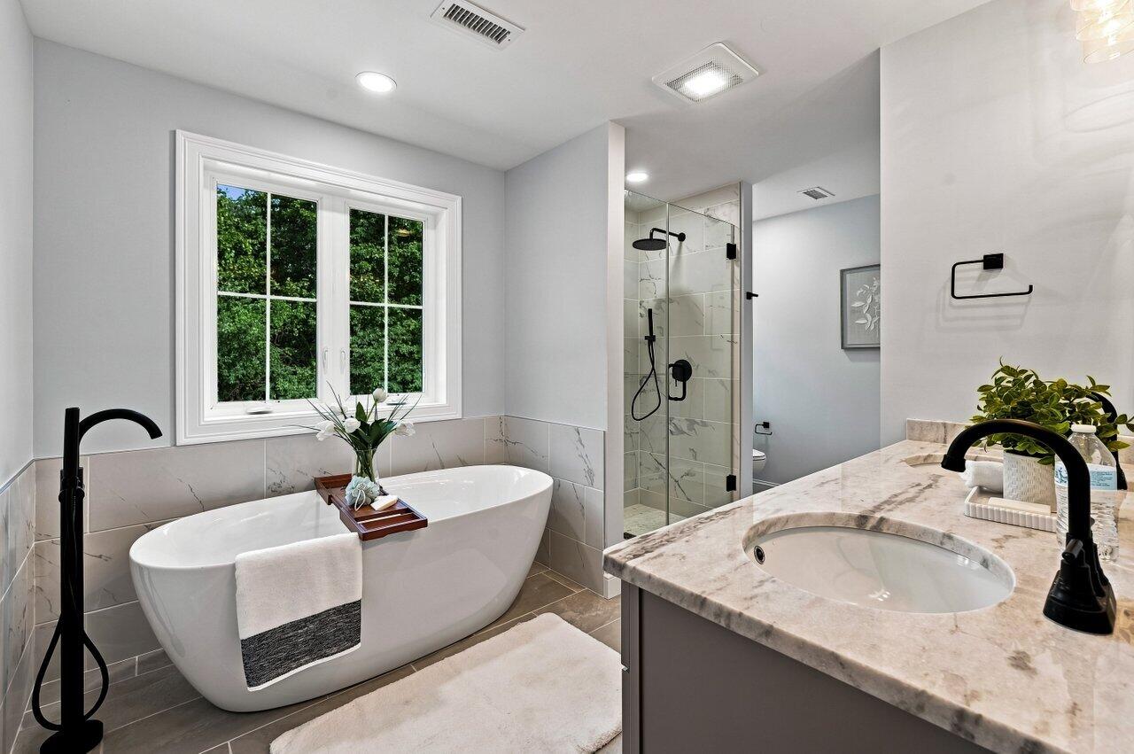 47 Manson Road Kittery, ME 03904 - Photo 31 of 42 043-47MansonAvenue-Kittery-ME-03904-SMAL