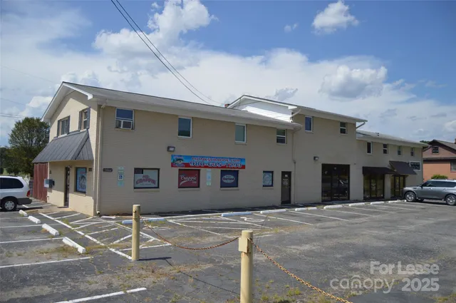 $850 | 2166 Old Mountain Road, Unit C, Statesville, NC 28625