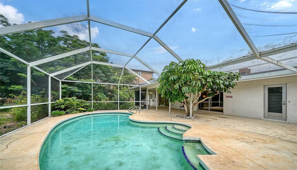 621 Alhambra Road Venice, FL 34285 - Photo 33 of 53