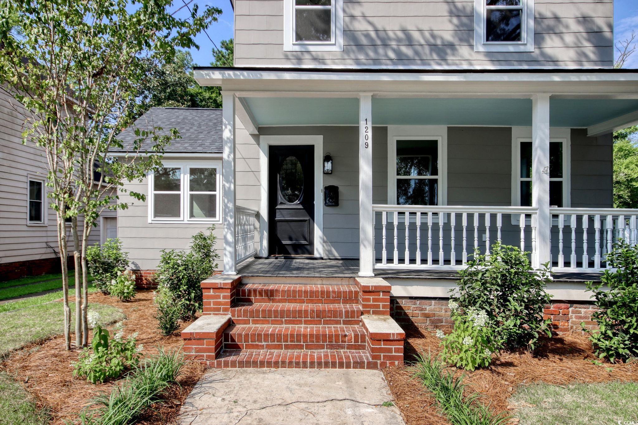 1209 Prince Street Georgetown, SC 29440 - Photo 2 of 35