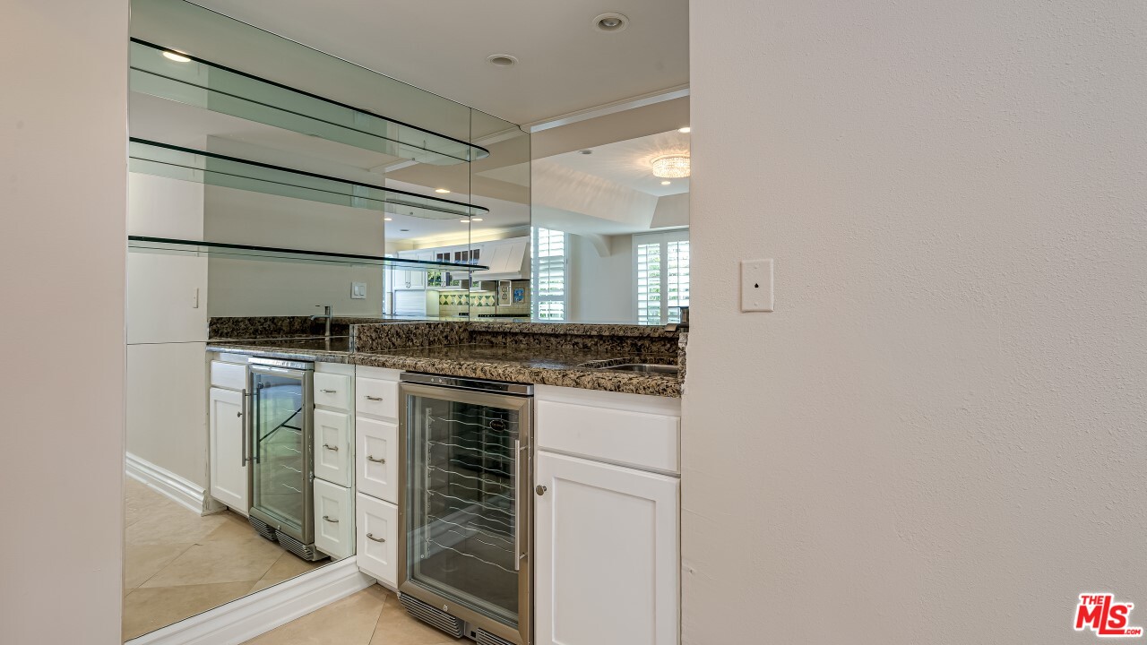 9705 Moorgate Road Beverly Hills, CA 90210 - Photo 15 of 33 Gallery Image 15