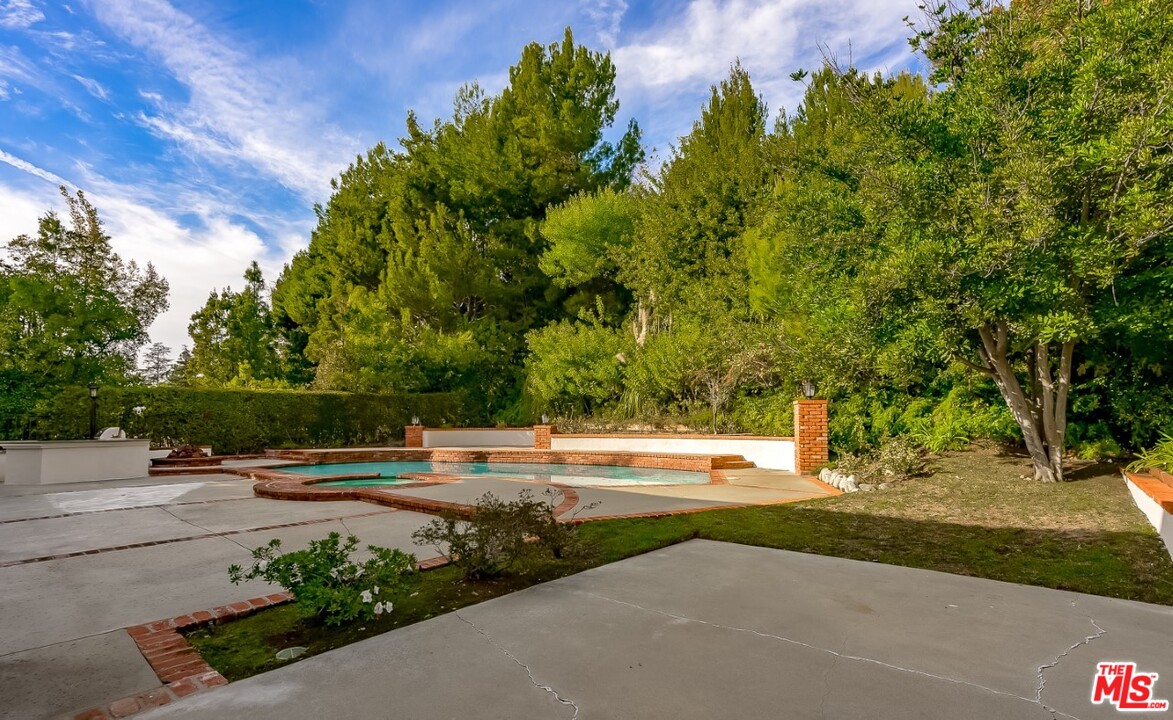 9705 Moorgate Road Beverly Hills, CA 90210 - Photo 18 of 33 Gallery Image 18