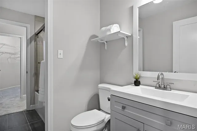 $299,900 | 4250 Lindell Boulevard, Unit A, St. Louis, MO 63108