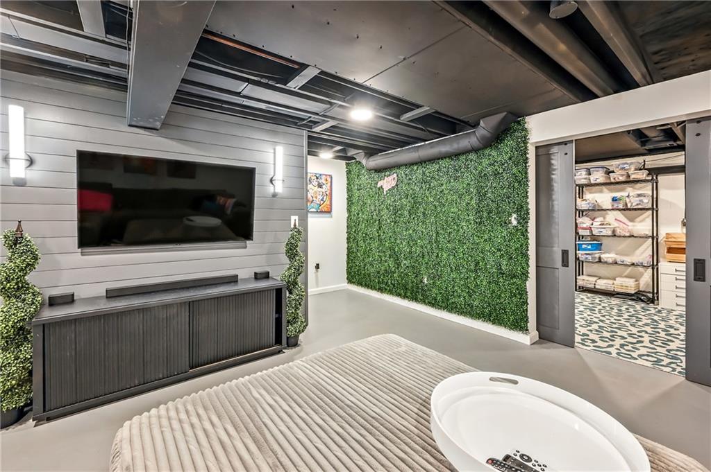 723 Rollinson Road Hermitage, PA 16148 - Photo 32 of 38 a spacious bathroom with a sink a toilet and shower