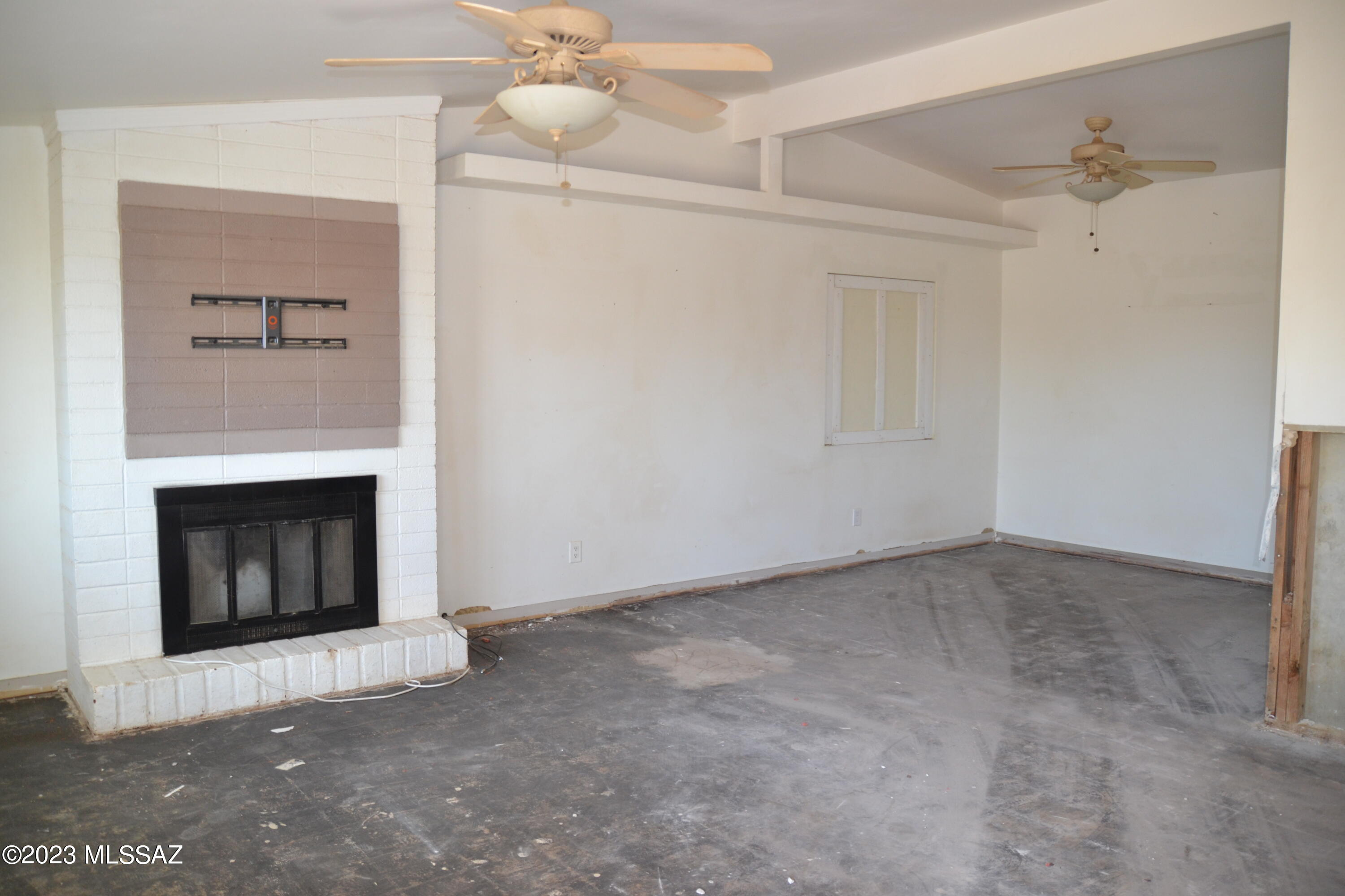 1215 Treasure Road Pearce, AZ 85625 - Photo 5 of 36 Gallery Image 5