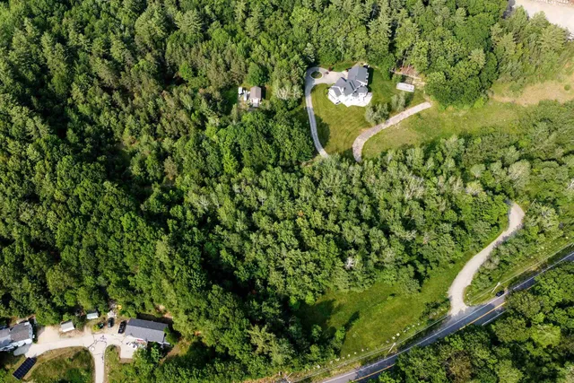 $275,000 | 464 Wadleigh Falls Road, Newmarket, NH 03857