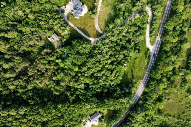 $275,000 | 464 Wadleigh Falls Road, Newmarket, NH 03857