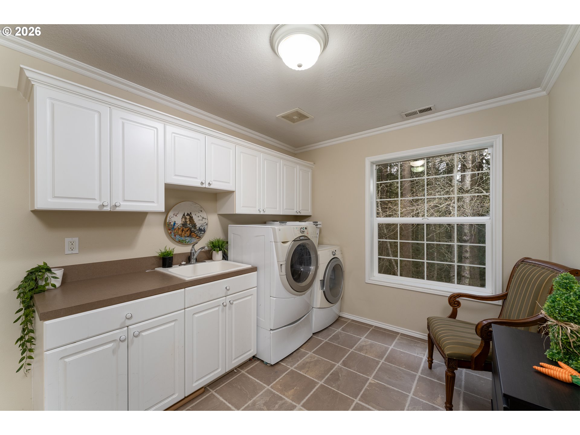 9640 Southwest 151st Avenue Beaverton, OR 97007 - Photo 32 of 37