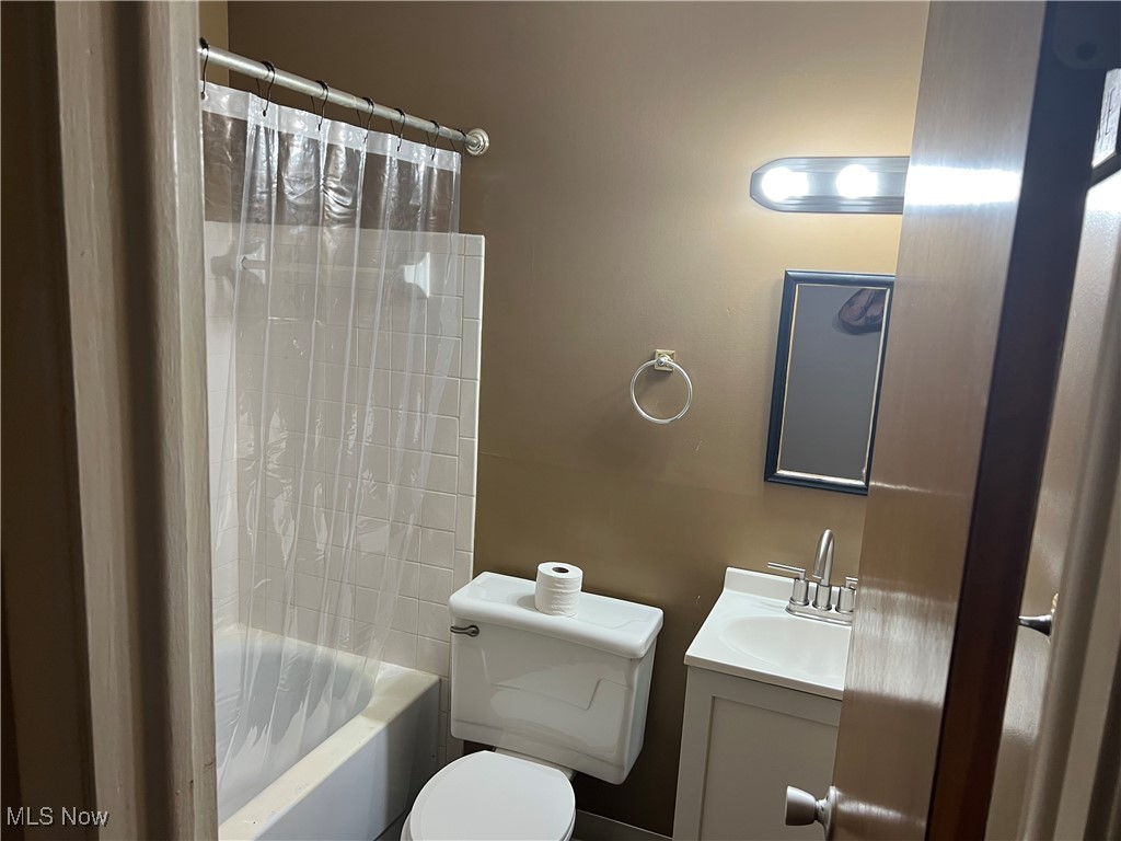 20312 Lorain Road, Unit 111 Fairview Park, OH 44126 - Photo 10 of 19