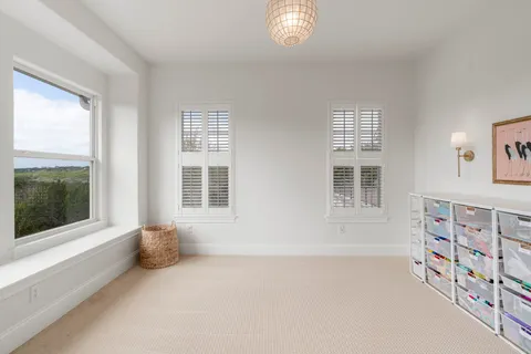 $900,000 | 229 Huck Finn Trail, Dripping Springs, TX 78620