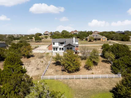 $900,000 | 229 Huck Finn Trail, Dripping Springs, TX 78620