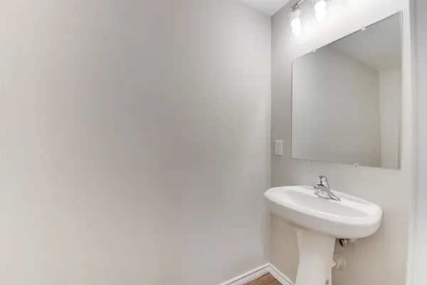 $1,700 | 8202 Homewood Lane, Unit A, Houston, TX 77028