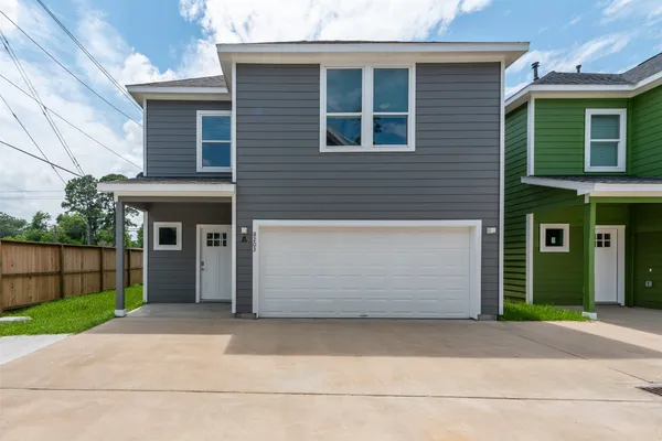 $1,700 | 8202 Homewood Lane, Unit A, Houston, TX 77028